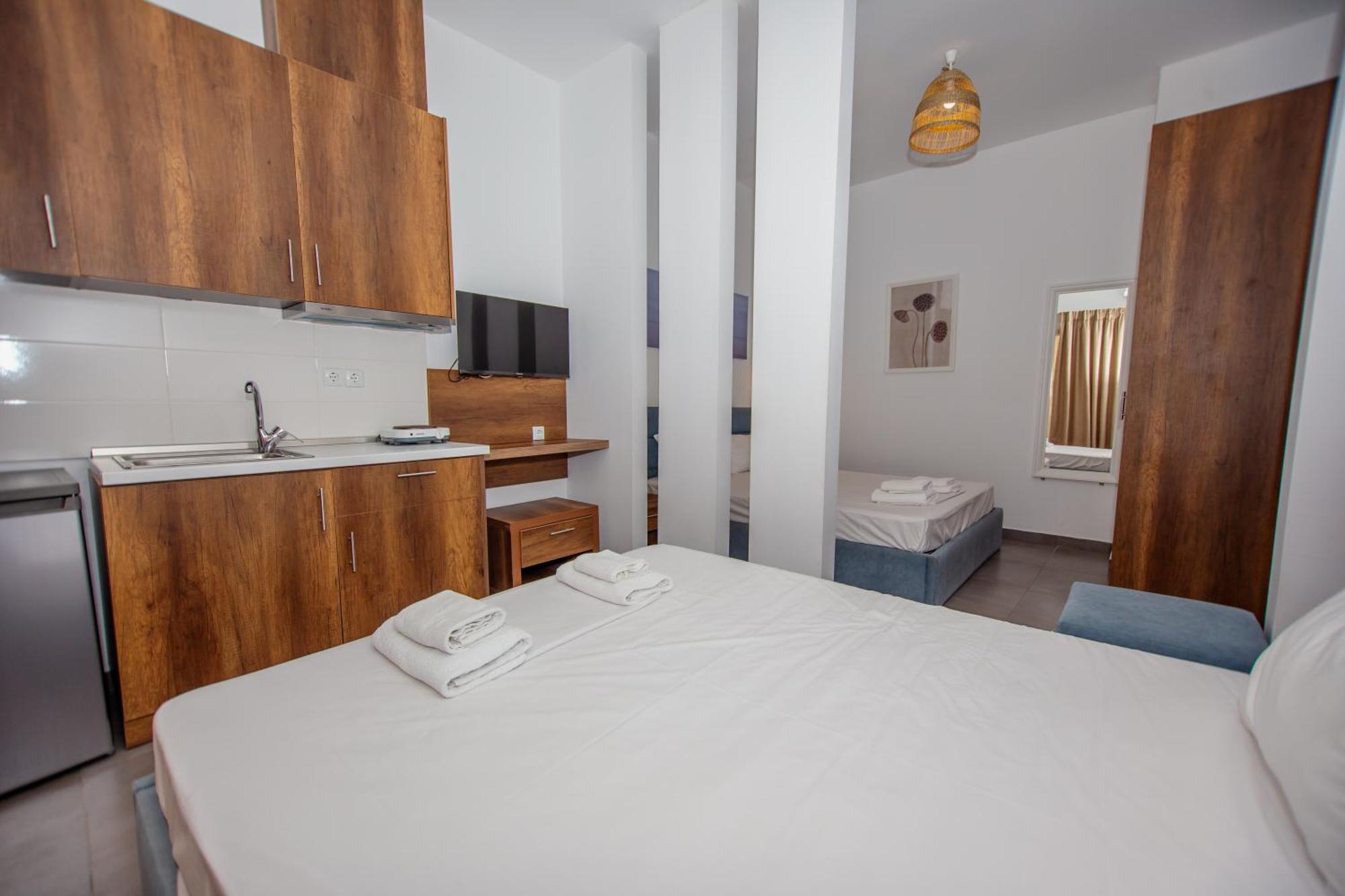 Sophia Seaview Suites & Restaurant Неа-Врасна Экстерьер фото